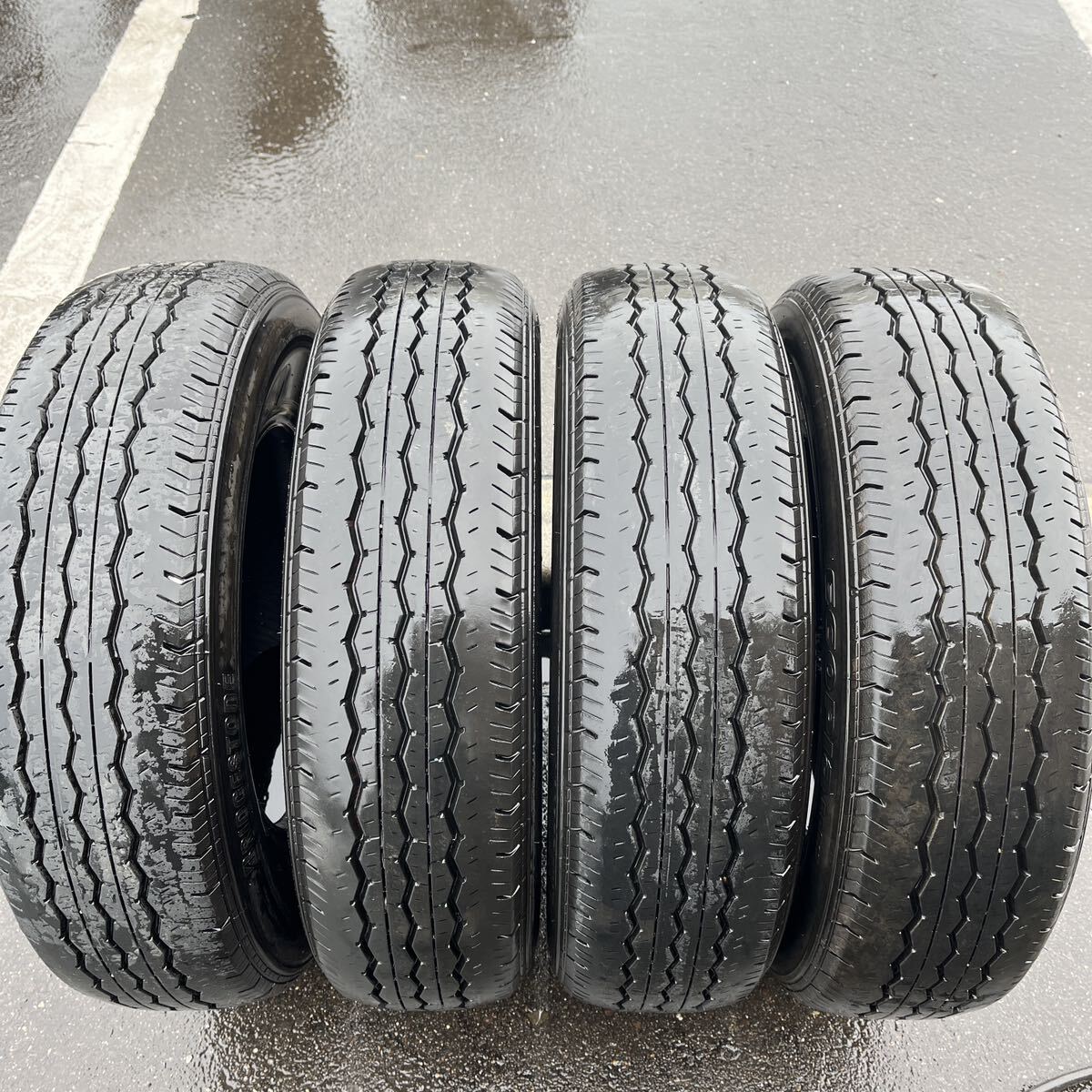 195/80R15LT ブリヂストン RD613 中古タイヤ4本:20000円_画像1