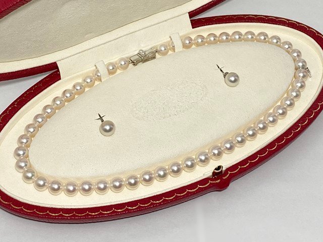 ◎【美品】MIKIMOTO ミキモト Mチャーム K18 パール ネックレス&イヤリング セット 約7.4-8.2mm ホワイトゴールド 真珠の画像3
