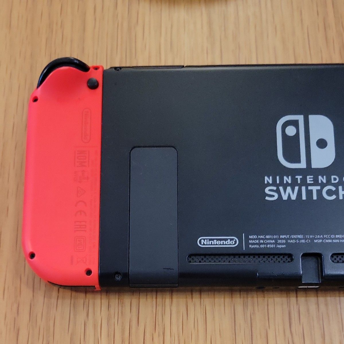 Nintendo Switch Joy-Con （L）ネオンブルー/（R）ネオンレッド 新モデル　プロコン付き