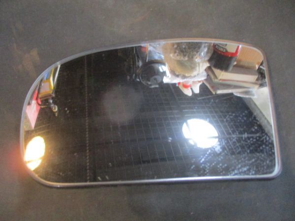 # Benz W203 door mirror lens left used 41-3133-453 A2038100121 2038100121 parts taking equipped Wing mirror glass W211 ##