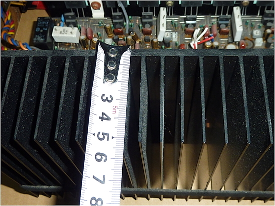 自作用 8チャンネル パワーアンプ基板 大型放熱器付 2SA1987/2SC5359パワートランジスタ6組他 高級フラッグシップAVアンプから取り外し品_画像10