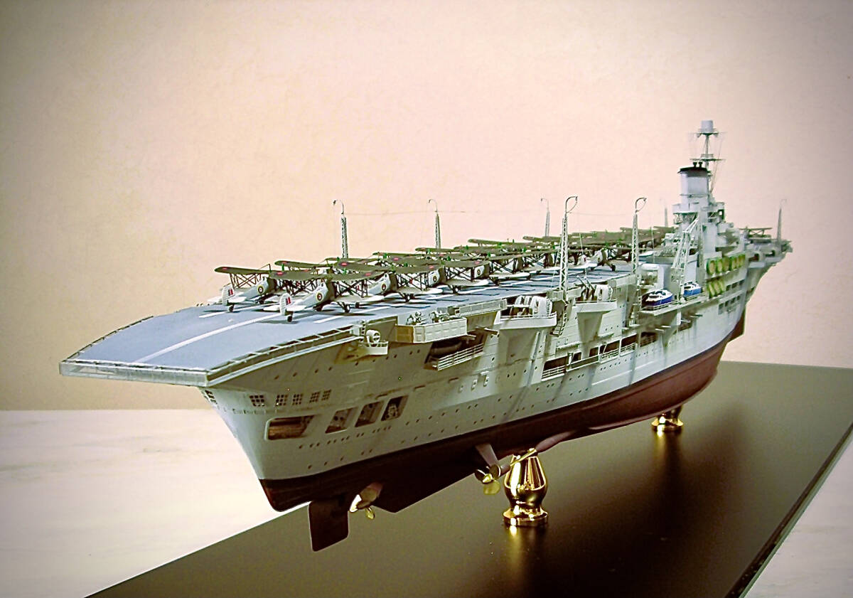 Merit International 1/350 HMS Aircraft Carrier Ark Royal SE3509 Tetra ModeWorks Detail up specificationsCase included の画像3