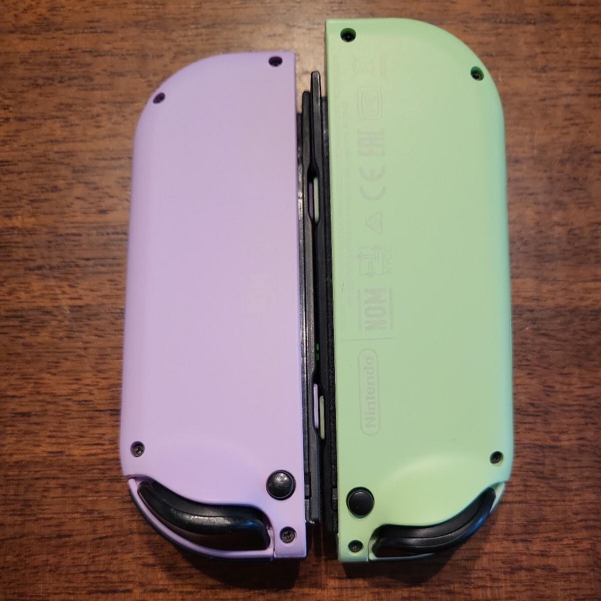 Nintendo Switch　ジョイコン　(L)パステルパープル/(R)パステルグリーン　カスタム品