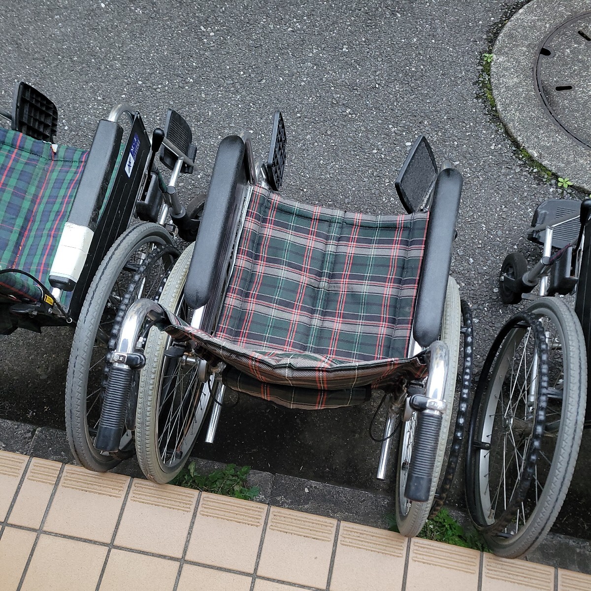 引き取り限定　M-1 車いす　３台　ジャンク　介護　車椅子　ミキ_画像6