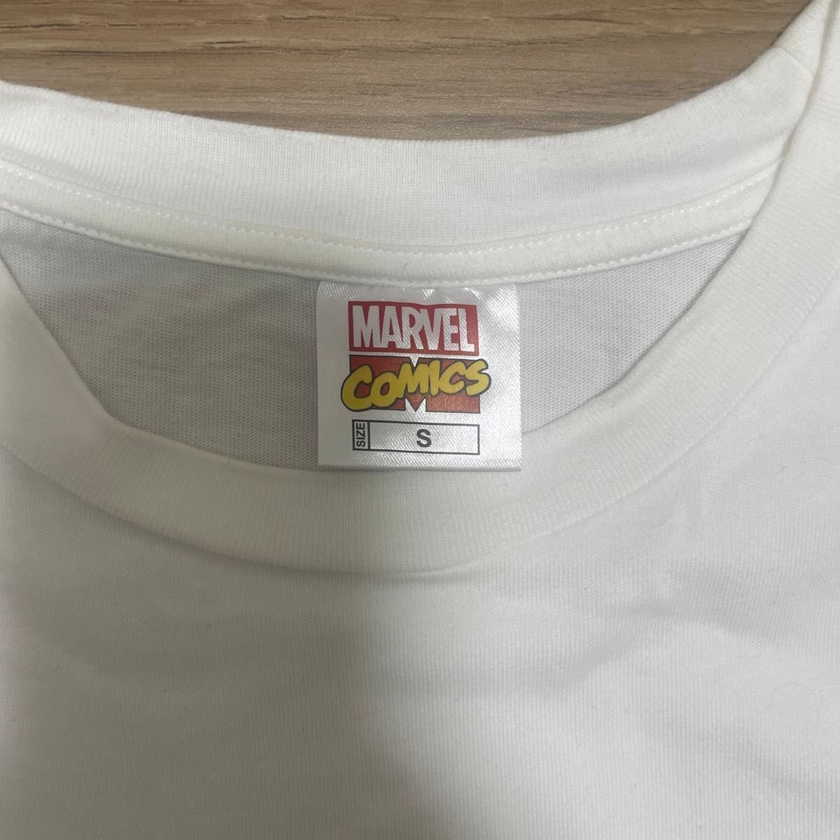 GU  半袖Tシャツ ホワイト MARVEL