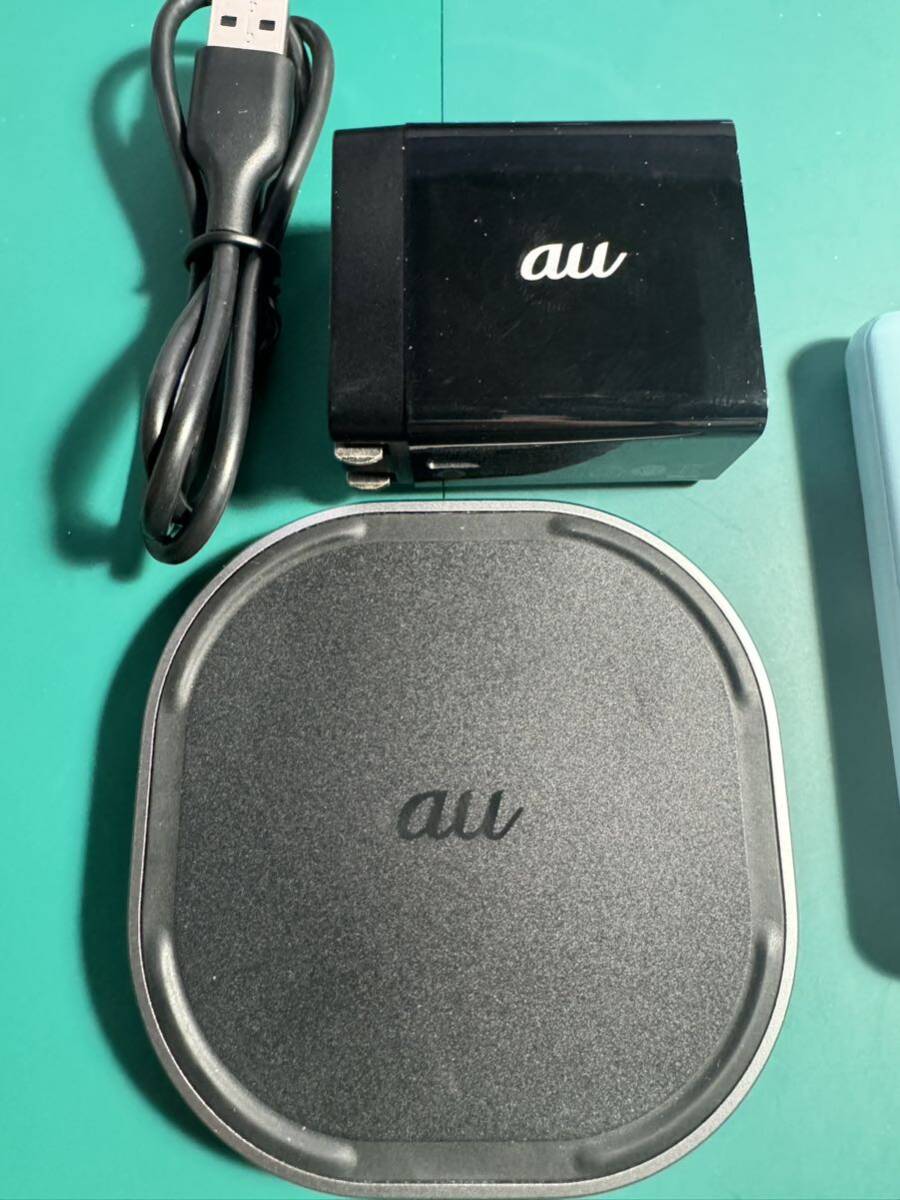 Anker アンカー a8465011 箱潰れ未開封充電ケーブル au 無接点 充電器 エレコムバッテリーとジャンク アンカーバッテリー２個セット_画像2