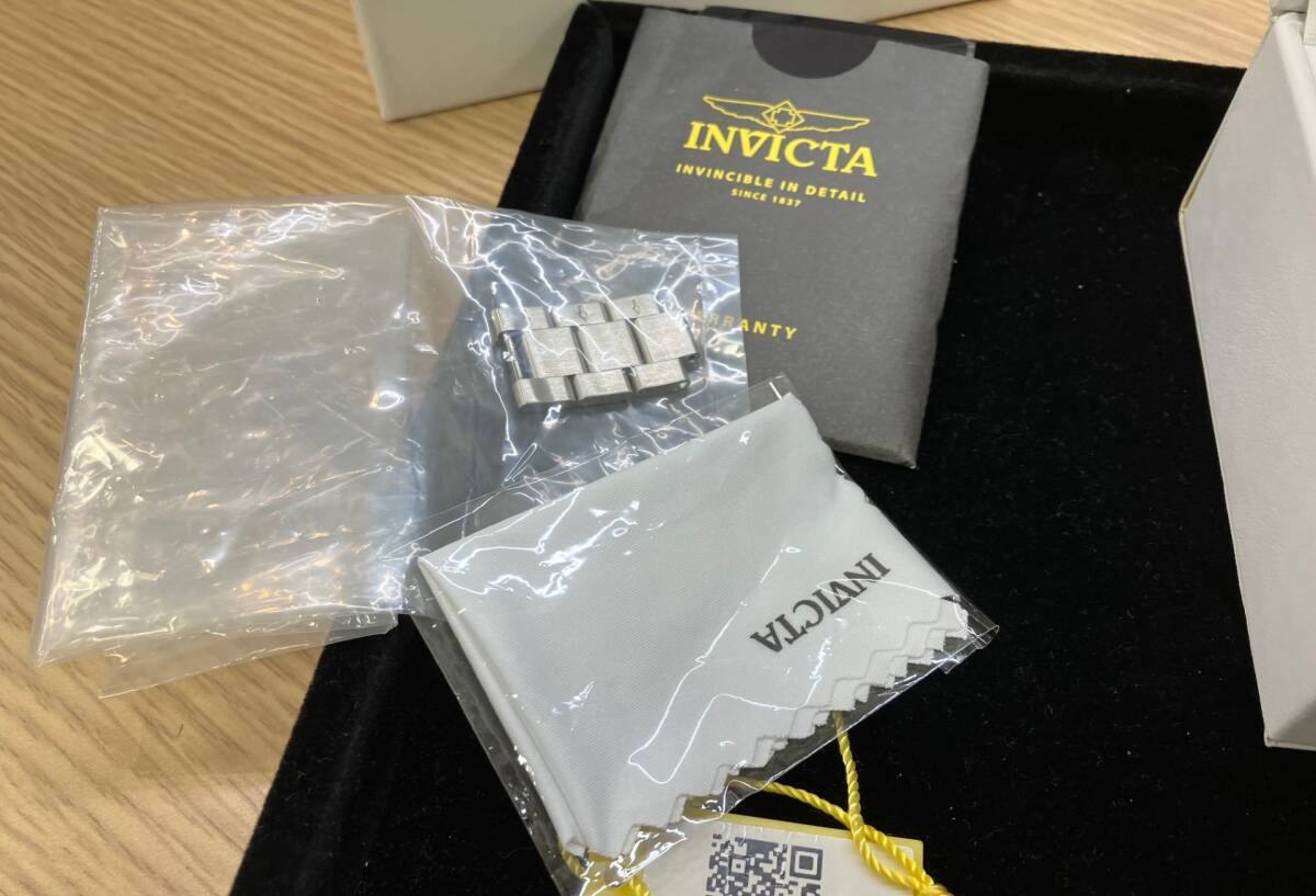 14365 INVICTA インビクタ 24785 スヌーピー ブラック 自動巻 ユニセック ※説明と画像をご確認下さいの画像3