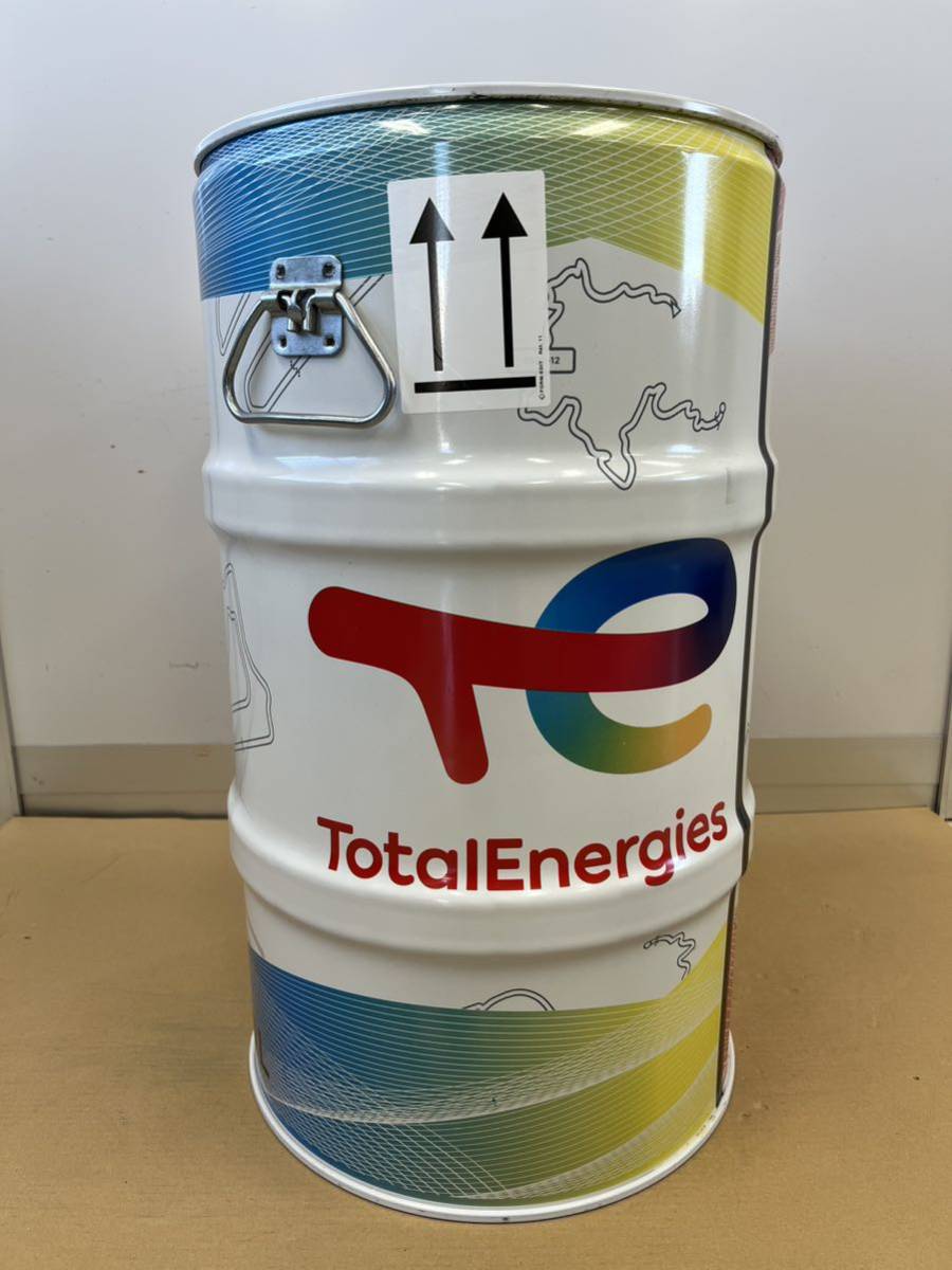 ☆送料無料☆Total トタル　50L 空 ドラム缶 携行缶 ガソリンタンク★燃料タンク★ガレージのオブジェに！　elf_画像3