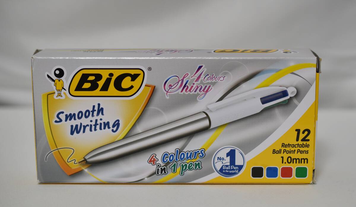 【新品未使用品・長期保管品】４色ボールペンシャイニー(1.0㎜）　12本セット（BIC 社製 4CBP10SHSLV）_画像1