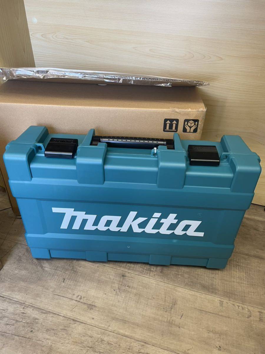 （425）新品 未開封 makita マキタ 40V充電式125mmディスクグラインダ GA020GRMX バッテリ2個 充電器付き_画像1
