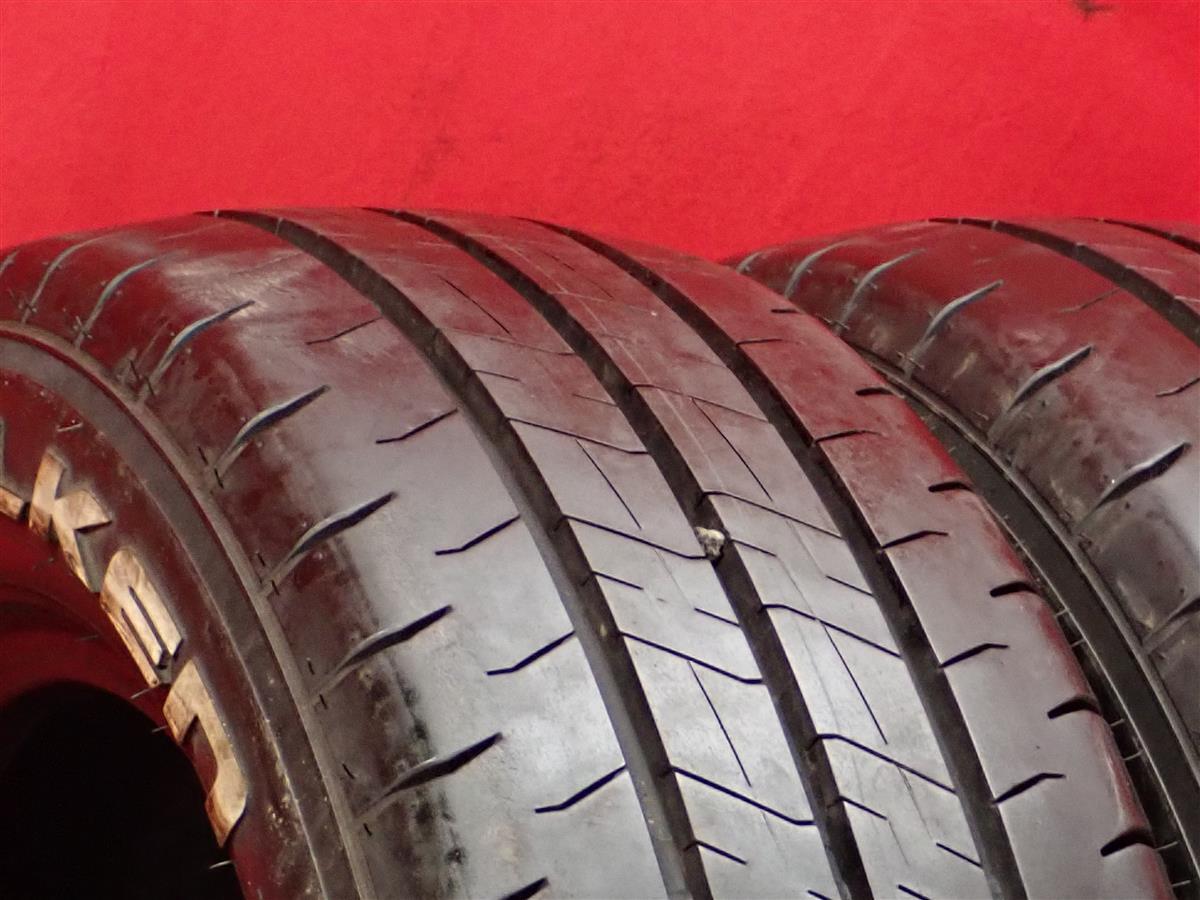 中古タイヤ 215/60R17 109/107N 2本セット ファルケン W11 8.5分★ ホワイトレター VAN 商用車 ハイエース キャラバン ドレスアップn17_画像3