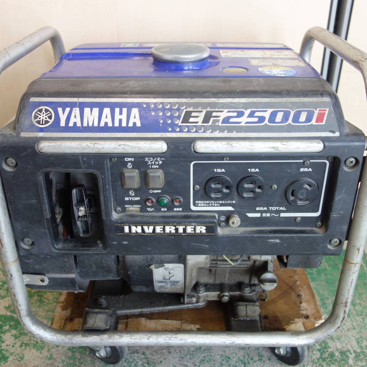 [送料無料] ☆ヤマハ YAMAHA インバーター 発電機 EF2500i 低騒音 携帯 工具 軽量ボディ2.5kVA 100V DIY 大工 道具☆