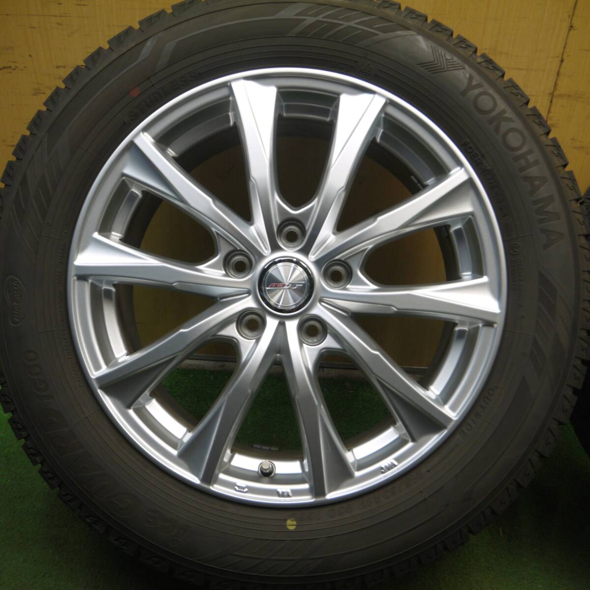 *送料無料* バリ溝！21年！キレイ！9.5分★スタッドレス 215/60R17 ヨコハマ アイスガード iG60 JOKER ジョーカー PCD114.3/5H★4031105Hス_画像2