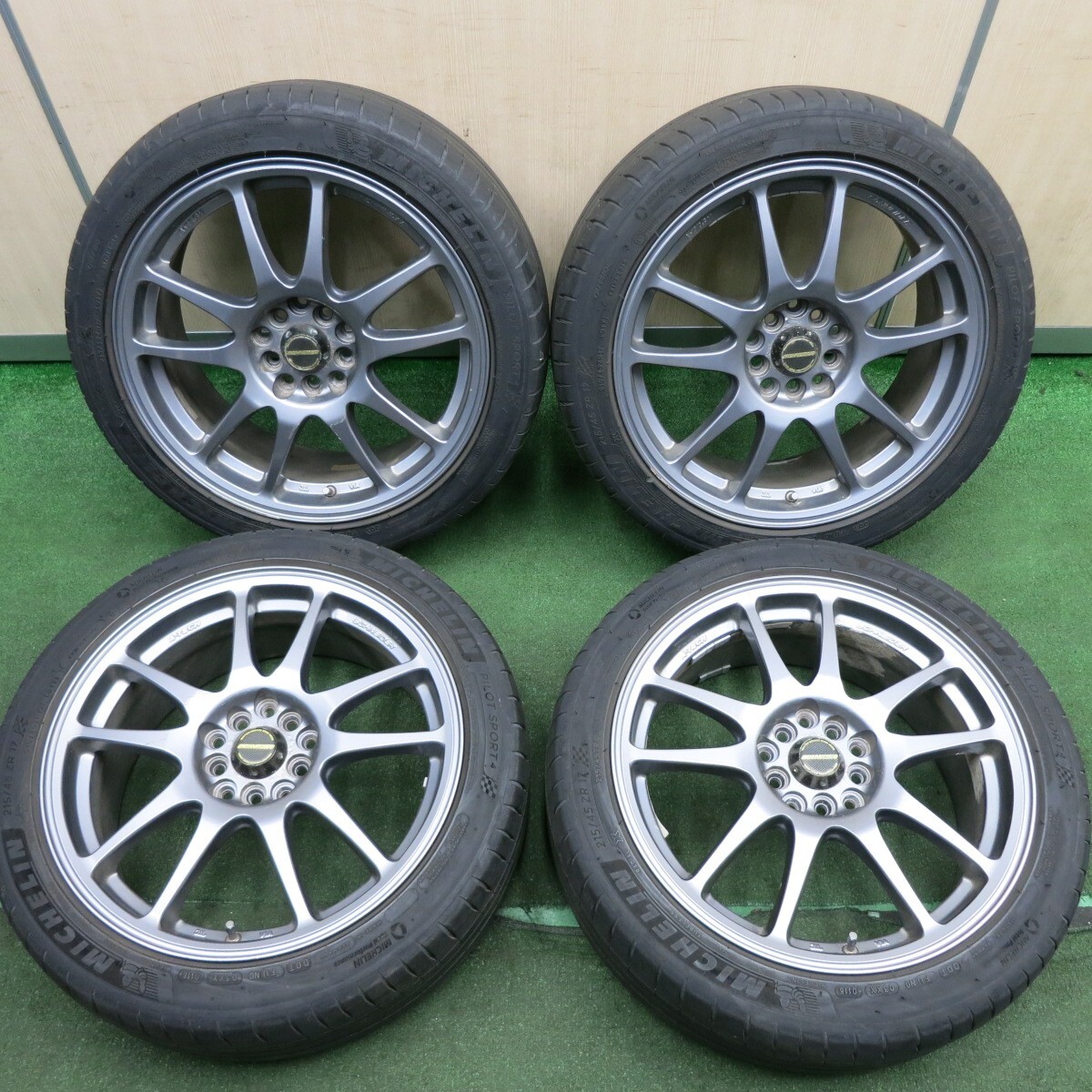 *送料無料* 4本価格★215/45R17 ミシュラン パイロットスポーツ4 SCHNEIDER シュナイダー PCD100 114.3/5H マルチ★4032411HAノの画像1