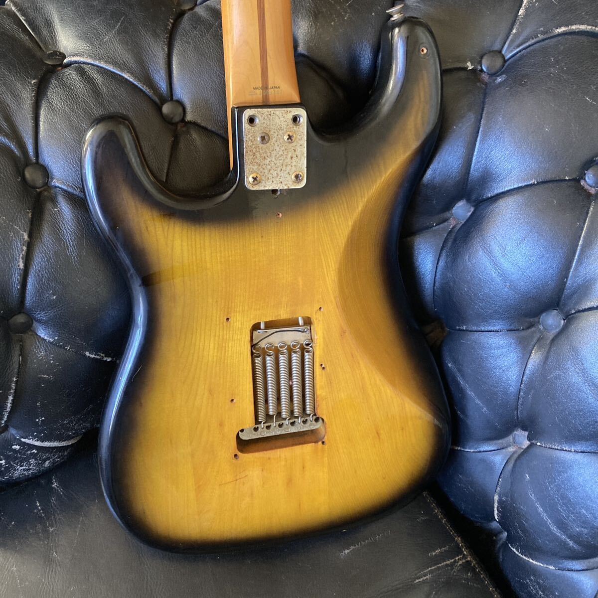Fender レフティlefty仕様 JAPAN ヴィンテージ ストラトキャスター Stratocaster エレキギターの画像2