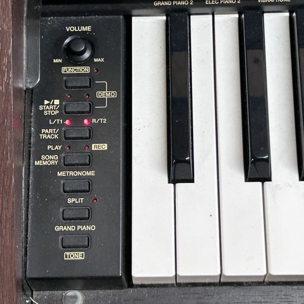 発送不可/引取限定 ピアノ椅子付き CASIO カシオ 電子ピアノ Privia プリヴィア PX-700 3本ペダル デジタルピアノ ピアノ椅子付きの画像3