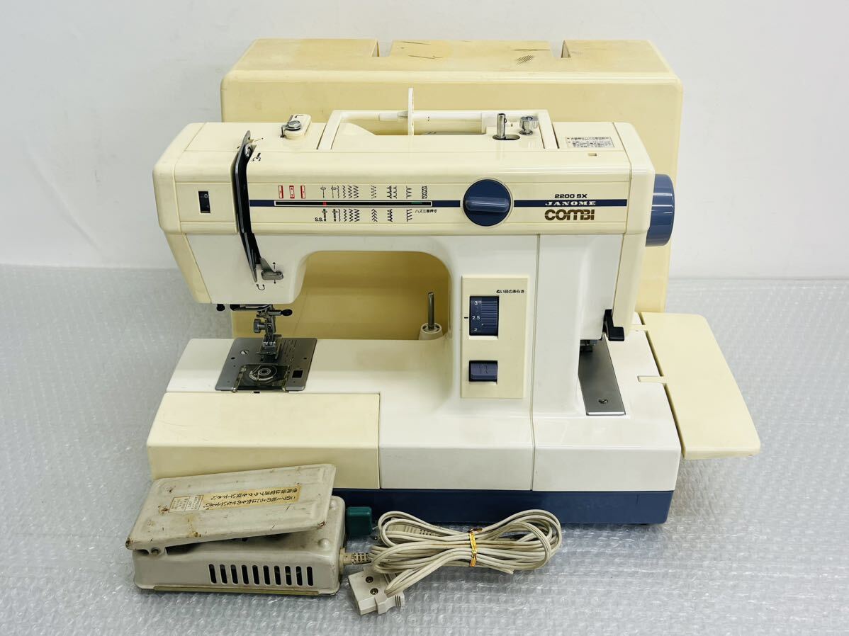 I♪ 通電品 JANOME COMBI ジャノメ コンビ 2200 SX ミシン 裁縫 手工芸 付属品 ケース付き_画像1