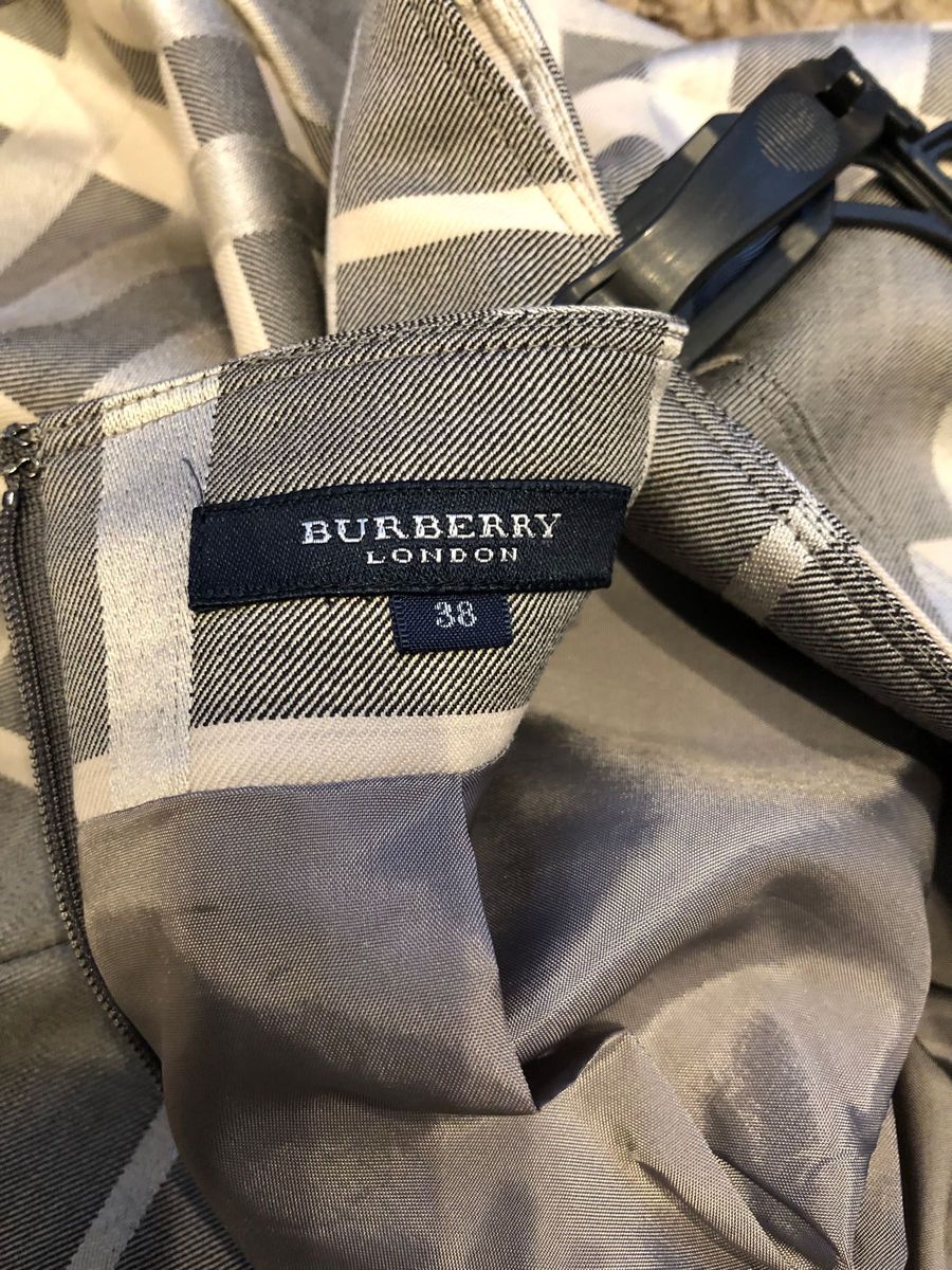 BURBERRY LONDONバーバリーロンドンスカートスーツセットアップノバチェック