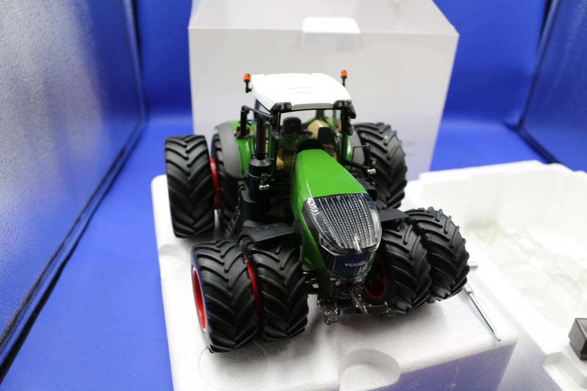 35-12 [現状品]Wiking 1:32 Fendt 1050 Varioモデル トラクター ツインタイヤ付き_画像5