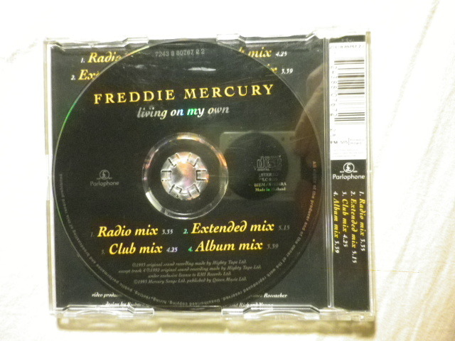 『Freddie Mercury/Living On My Own』(1993,オランダ盤,4track,Extended)_画像2