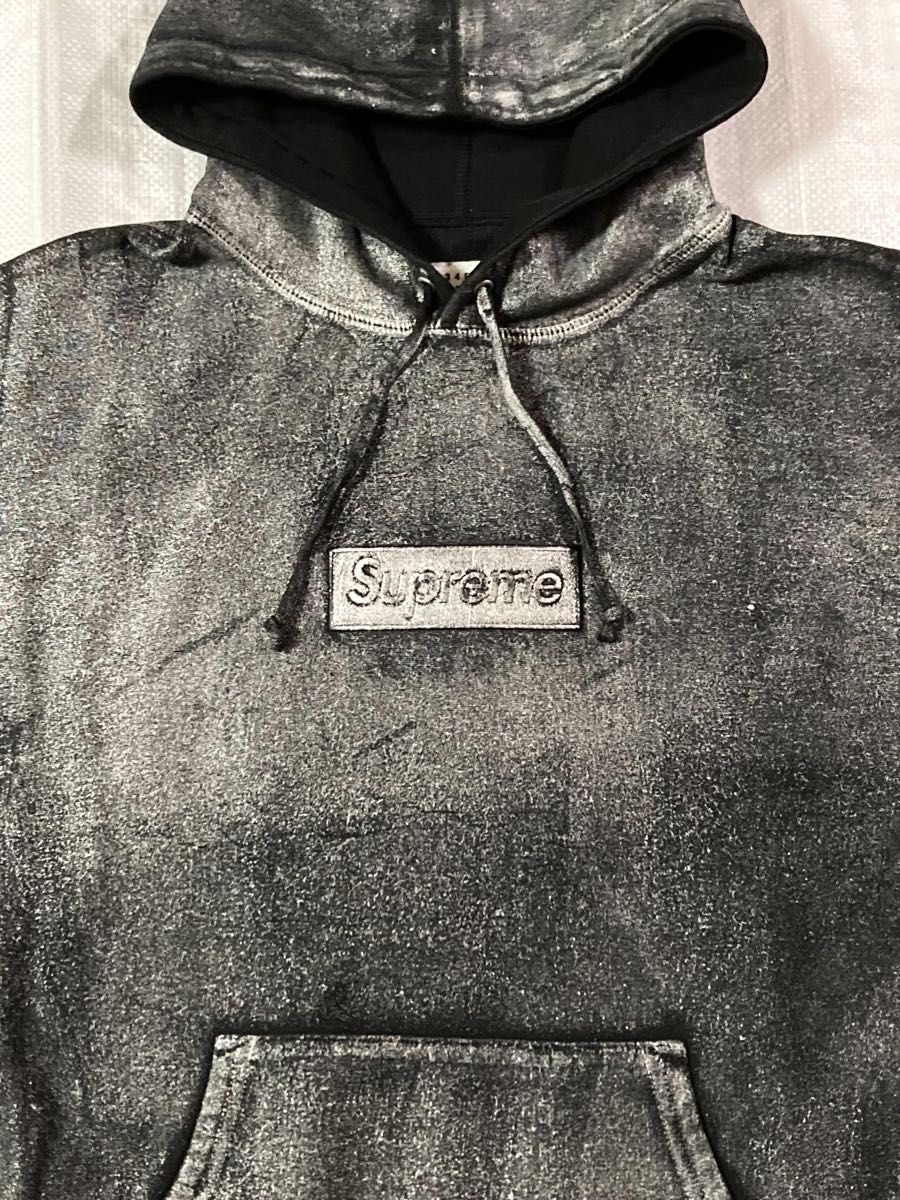 Supreme × MM6 Maison Margiela Foil Box Logo Hooded Supreme × MM6 Maison Margiela Foil Box Logo Hooded