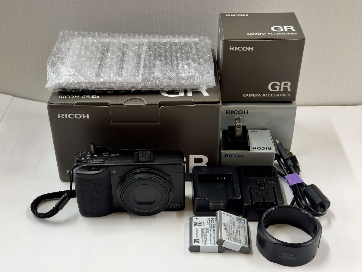 美品 RICOH GR IIIx おまけレンズアダプター他の画像1