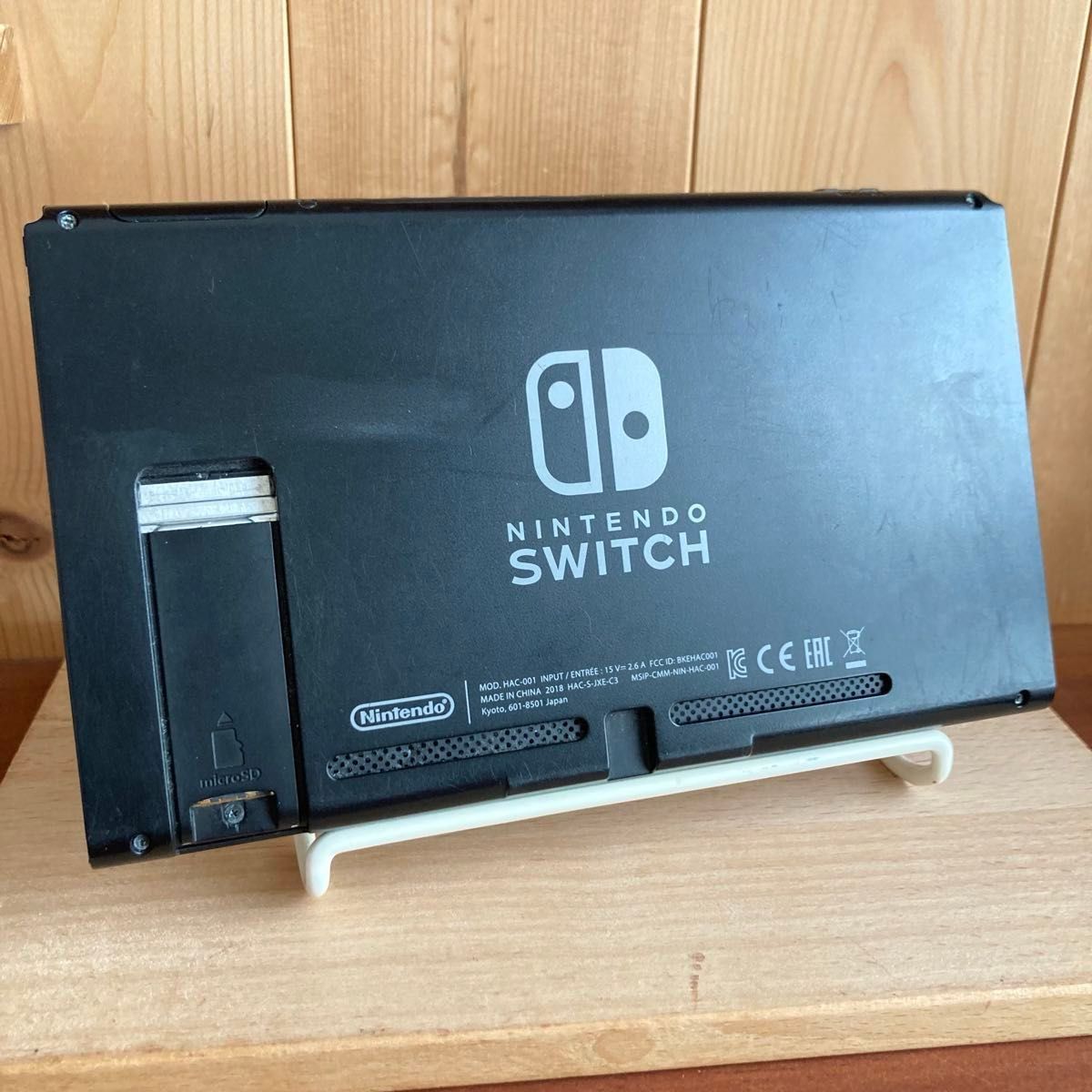 ニンテンドー スイッチ 2018年製 動作確認済み ジャンク扱い ニンテンドー スイッチ 2018年製 動作確認済み ジャンク扱い