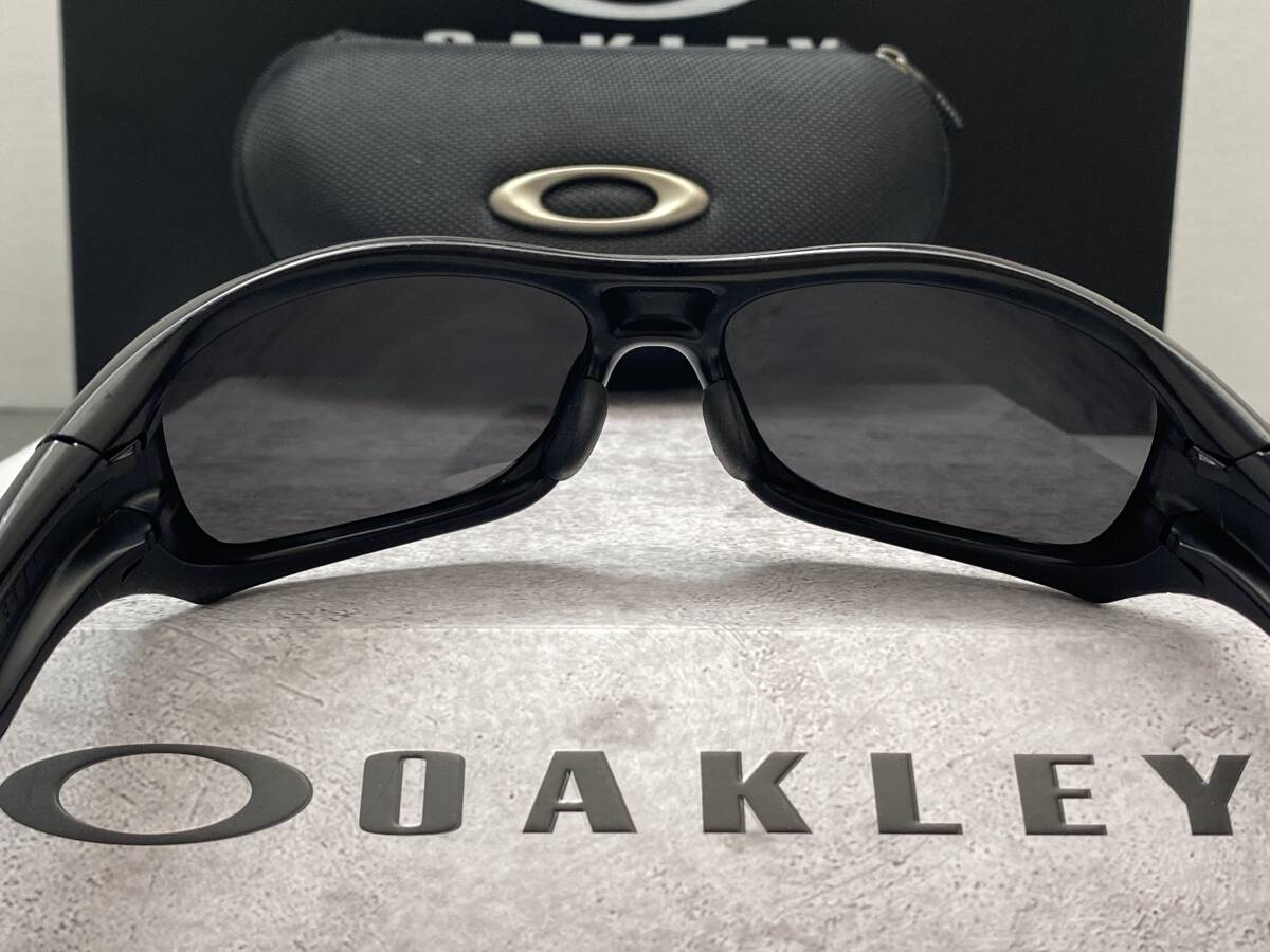 偏光★OAKLEYオークリー PITBULLピットブル マットブラックつや消し黒/POLARISEDミラーレンズ USA製アジアンFITサングラス ケース付 SI米軍_画像7