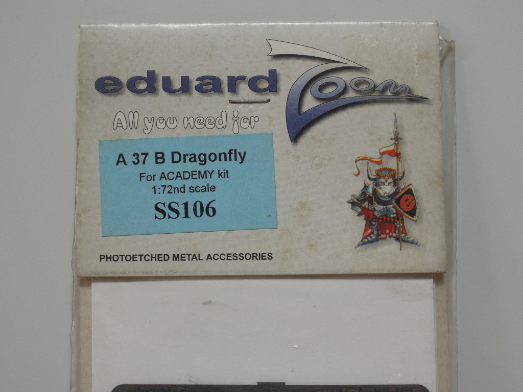 eduard 1/72 A-37 B Dragonfly _画像3
