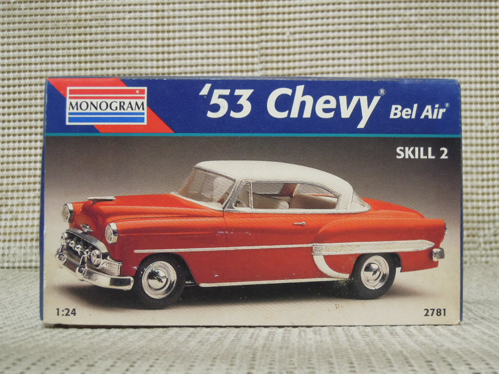 MONOGRAM 1/24 '53 Chevy Bel Air_画像4