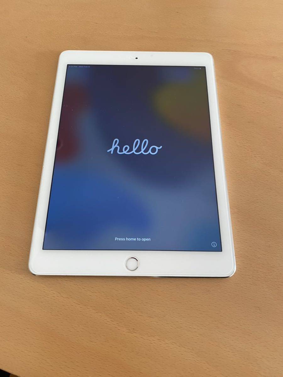 iPad Wi-Fi シルバー Apple 32Gの画像1