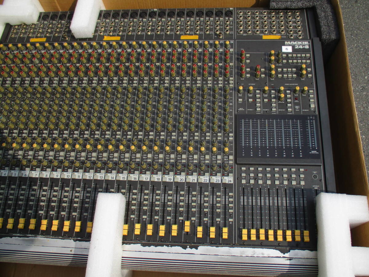 MACKIE Mackie SR24 8 mixer sound equipment 24 channel PA machinery Junk 