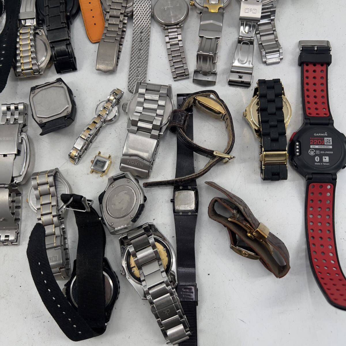 まとめ売り ファッション メーカー ブランド 腕時計 DIESEL D&G Nixon WENGER SWISS MILITARY GARMIN Calvin Klein agnes b. 色々 50本　_画像9