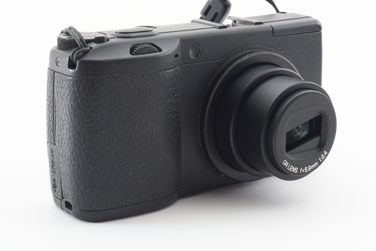 RICOH GR DIGITAL II 1001万画素 デジタル2 コンパクトデジタルカメラ [美品] 充電器 バッテリー ストラップ付き デジタルズーム4倍_画像4