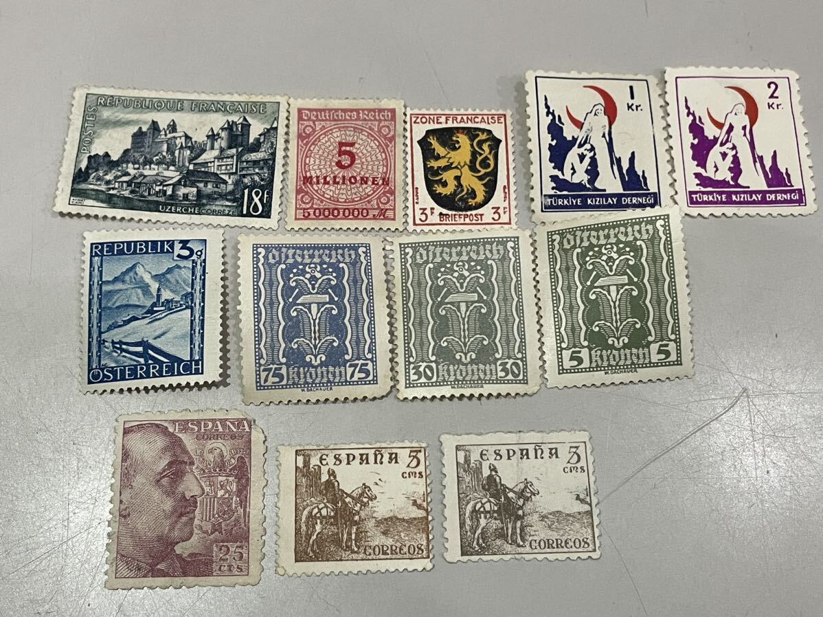 海外未使用切手 おまとめ12枚 フランス、トルコ、オーストリア、スペインなどの画像1