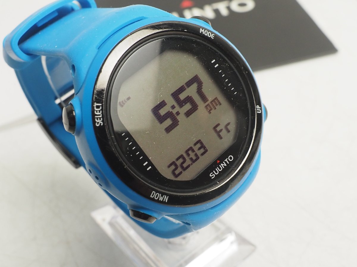 未使用 SUUNTO スント D4i ダイブコンピューター 取扱説明書付 カラー:ブルー スキューバダイビング用品 [S58597]の画像4