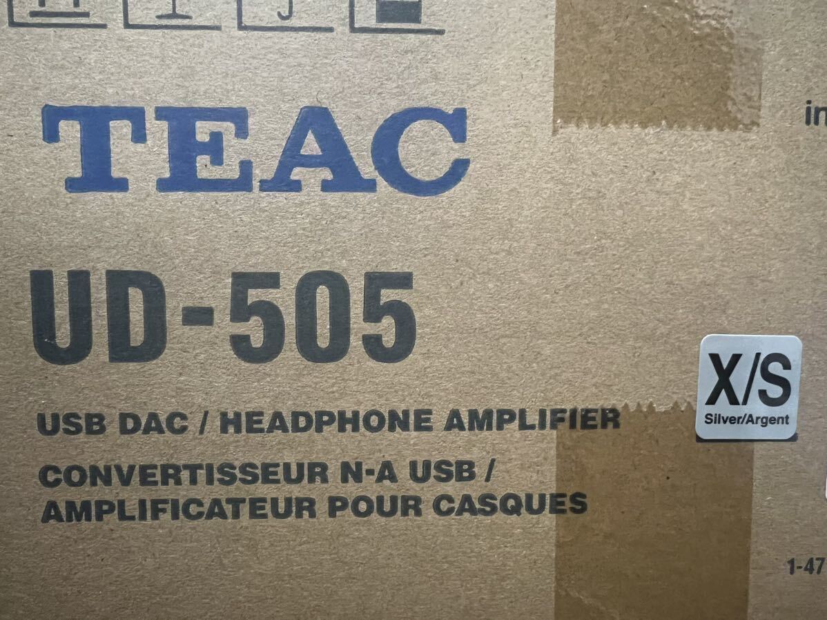 TEAC USB DAC ヘッドホンアンプ　UD-505X シルバー　新品未使用_画像2