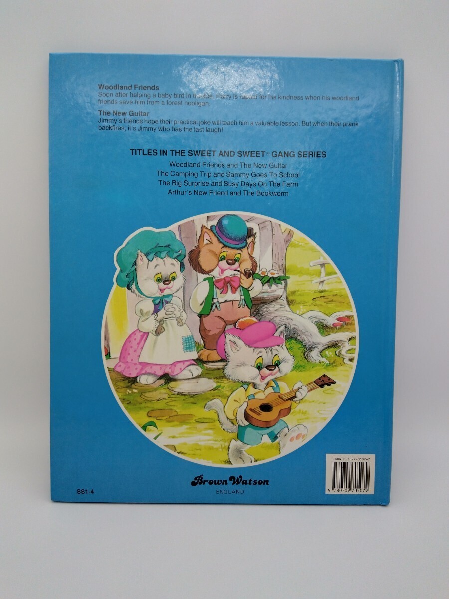 洋書 英語 絵本 ビンテージ ENGLAND BrownWatson オールカラー 20ページ 2タイトル うさぎ ねこ 1988年 昭和 レトロ ポップ _画像2