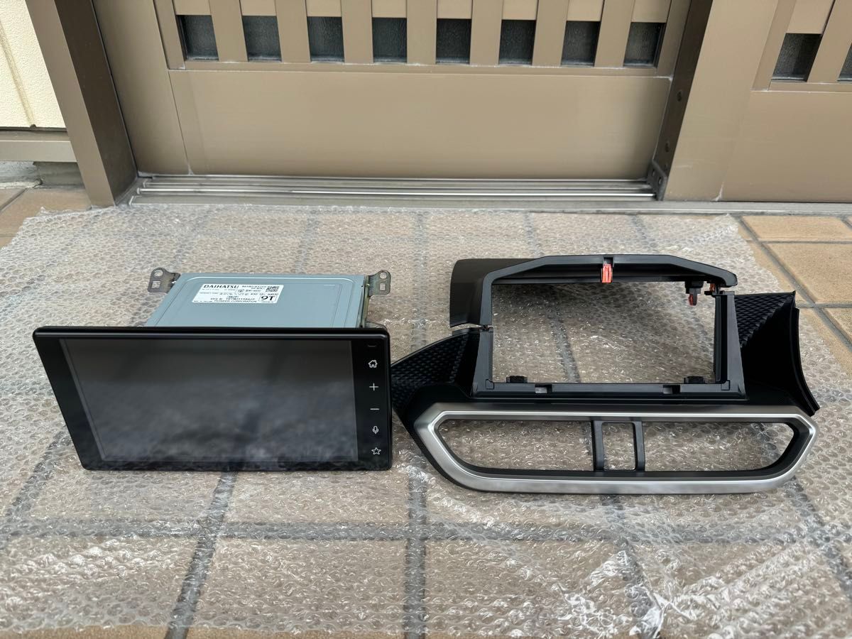 トヨタ ライズ純正9インチ ディスプレイオーディオ+純正 トヨタ ライズ純正9インチ ディスプレイオーディオ+純正