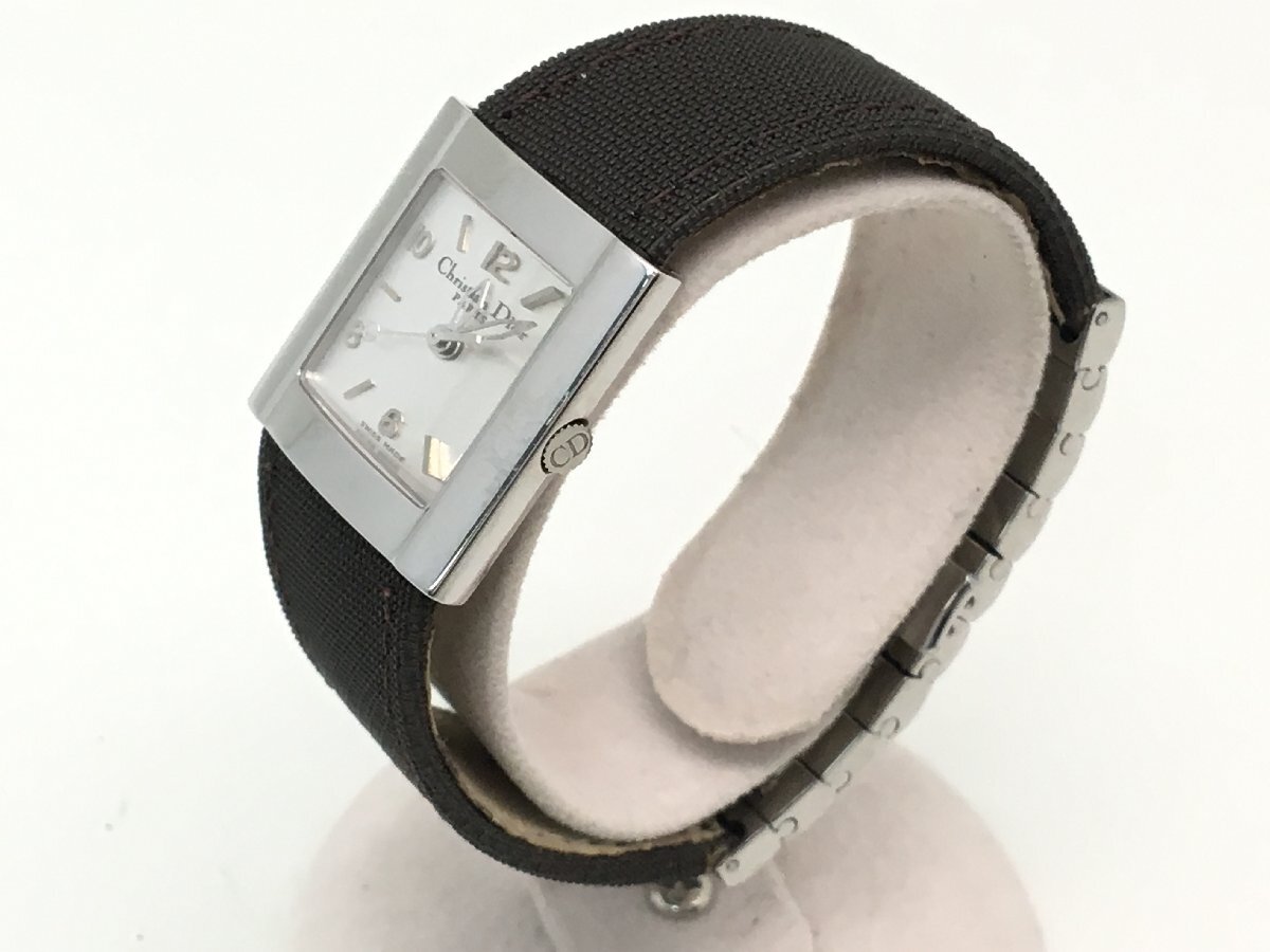 クリスチャンディオール Dior D80-100 クォーツ 腕時計 スクエア シルバー文字盤 稼働品 電池交換済み 中古【UW030663】_画像3