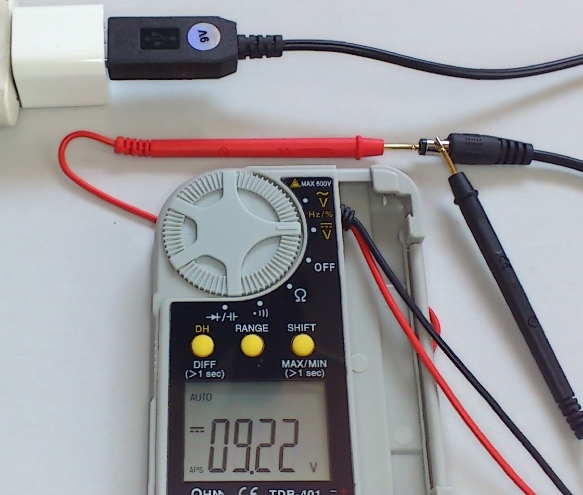 電源変換（USB → DC 9V）アダプター　最大1A　長さ 約1m_画像3