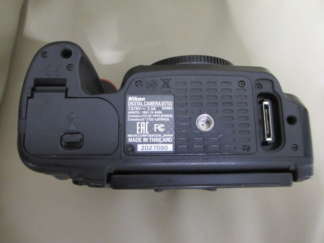 Nikon ニコン デジタル一眼 D750 ボディ _画像5
