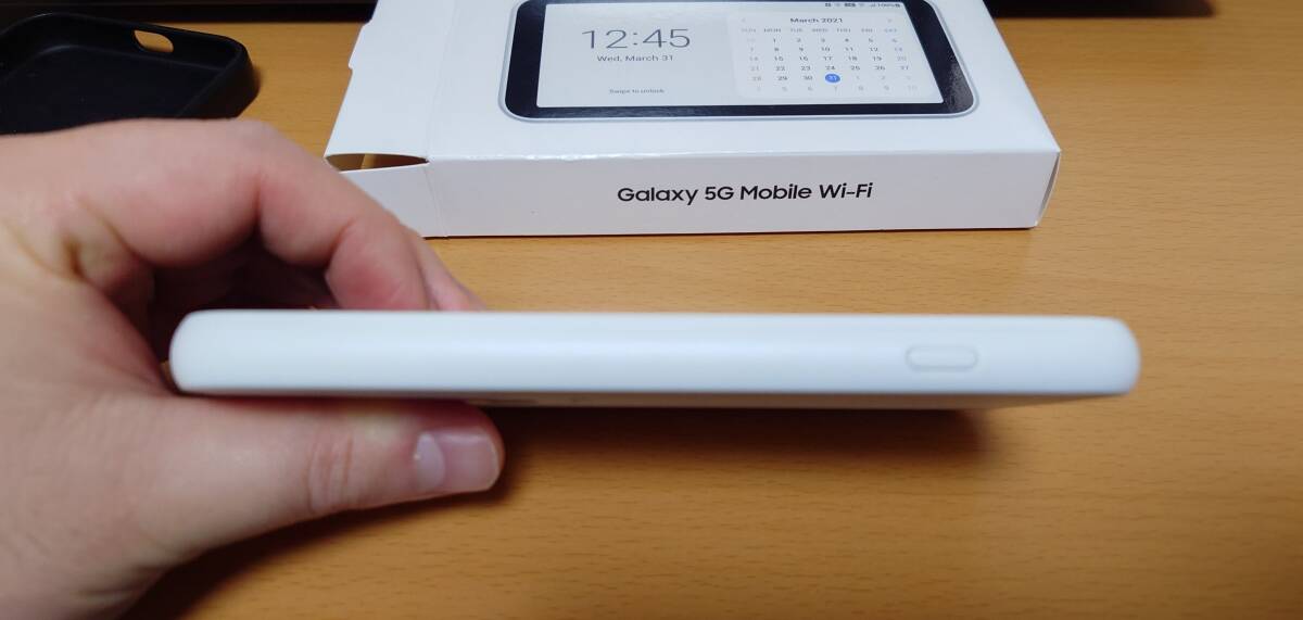 【1円スタート】Galaxy 5G Mobile Wi-Fi ホワイト SCR01の画像6