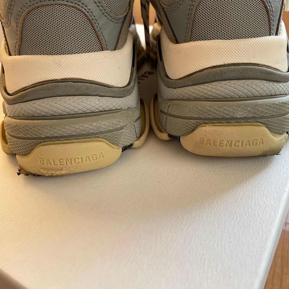 Balenciaga トリプルs grey サイズ43 確実正規品 美品|Yahoo Balenciaga トリプルs grey サイズ43 確実正規品 美品|Yahoo
