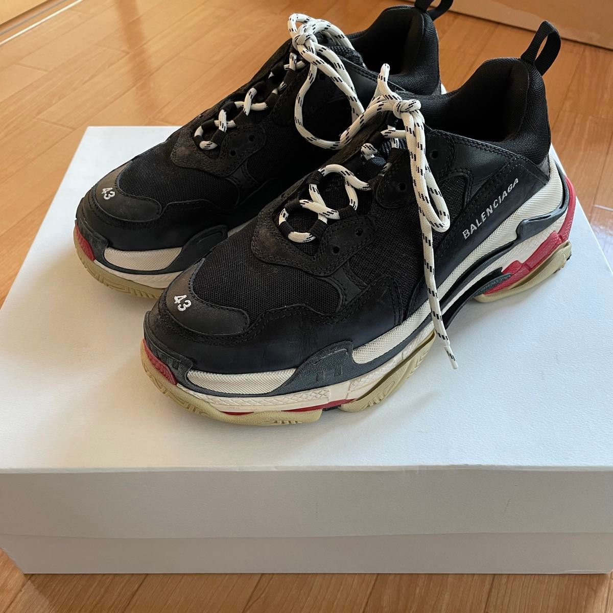Balenciaga トリプルs black サイズ43 確実正規品|Yahoo!フリマ Balenciaga トリプルs black サイズ43 確実正規品|Yahoo!フリマ