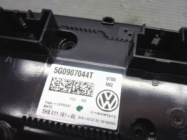 VW ゴルフ DBA-AUCPT エアコン スイッチ パネル TSIハイラインブルーモーションテクノロジー　右ハン 同梱不可 即決品_画像5