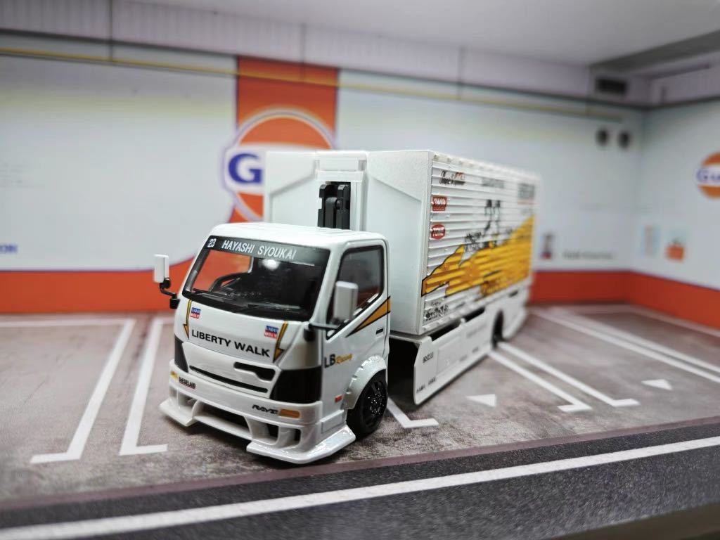 1/64 MicroTurbo LBWK Trucks livery 積載車 #23の画像6