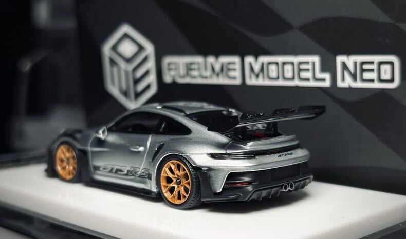 1/64 FuelMe TOPART ポルシェ　992 GT3 RS シルバー_画像4