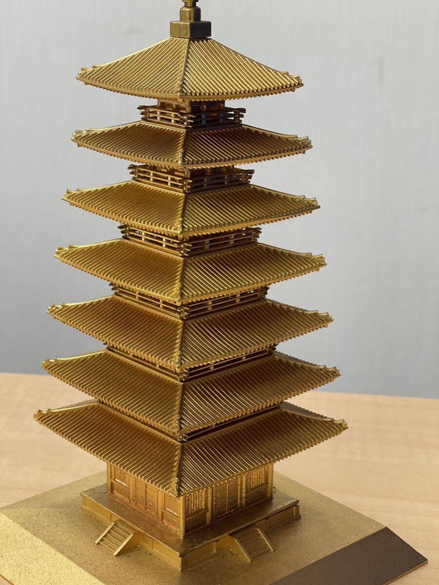 東大寺 七重塔 24KGP ダイキャスト製 置物 高さ約29.5cm 重さ約1202ｇ 金属工芸品_画像6
