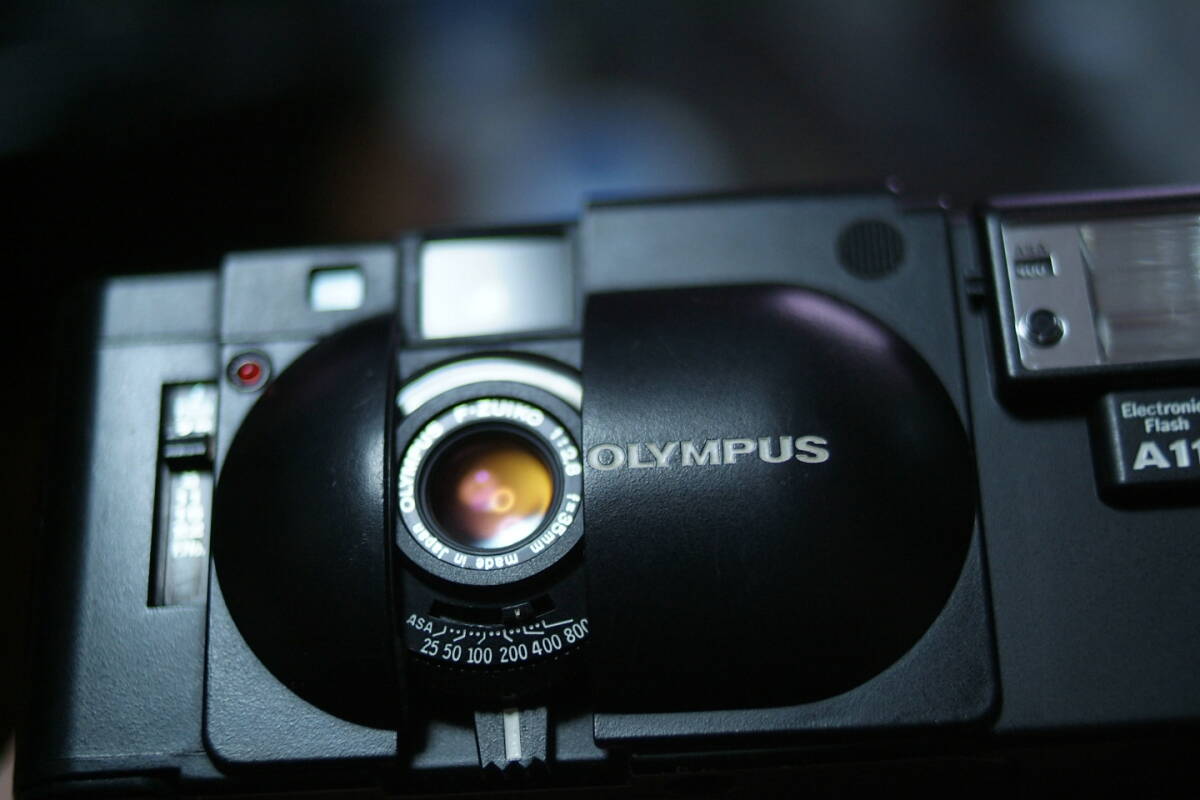 【324-1】OLYMPUS オリンパス XA A11 Electric Flash F-ZUIKO 35mm F2.8_画像2